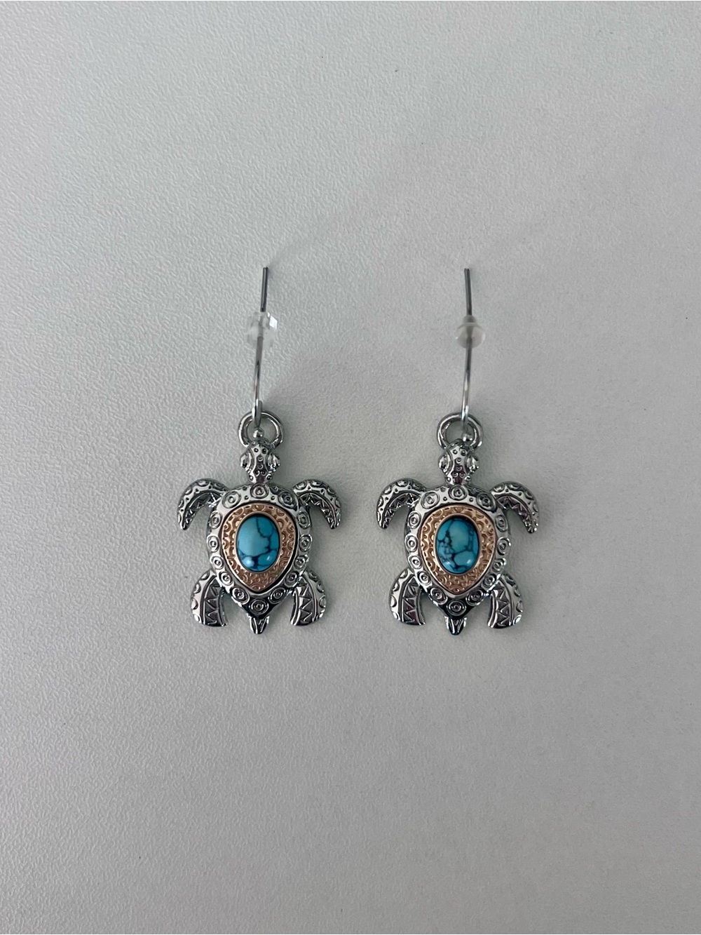NWOT Silver Turtle Earrings with Turquoise Accent
